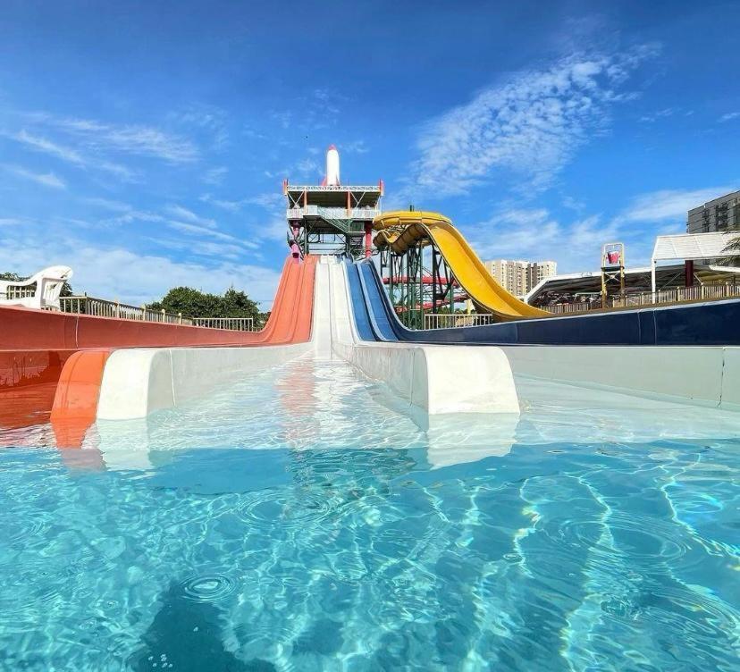 Spazzio Diroma Com Acesso Ao Acqua Park - Temporada Cn Adriele 卡达斯诺瓦斯 外观 照片